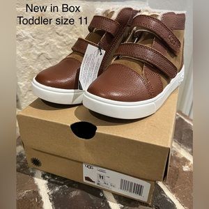 Toddler boy Uggs size 11.